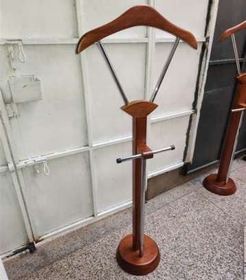 Coat Hangers;Executive Mahogany Coat Hanger In  Mulot image 4