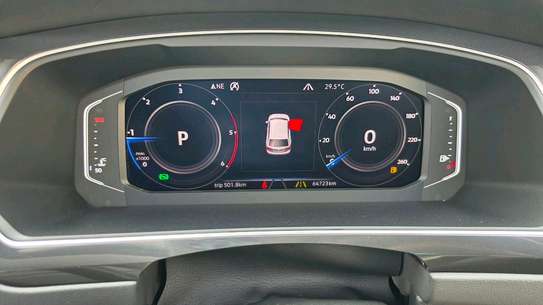 volkswagen tiguan sunroof image 5