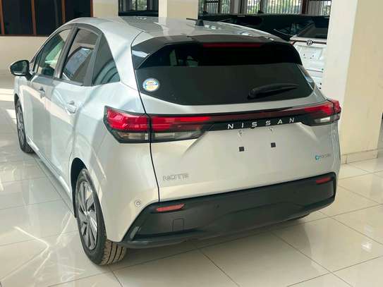 Nissan Note epower E13 2020 image 10