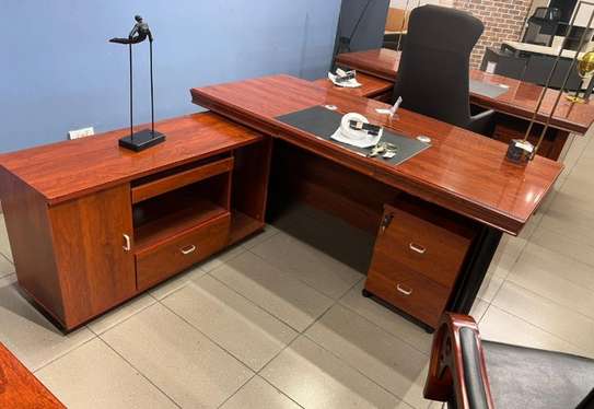 160cm Mahogany Office Desk image 4