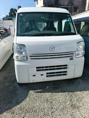 Mazda scrum van image 3