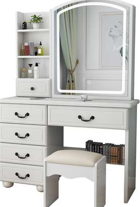 DRESSING TABLE: White Dressing Table With Mirror image 3