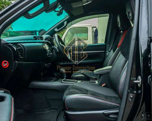 2022 Toyota Hilux GR SPORT image 6