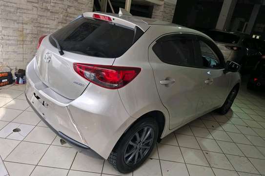 MAZDA 2,2020,FULLY LOADED image 3