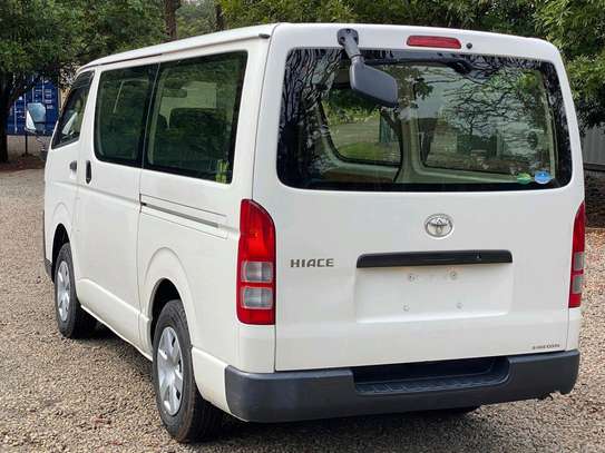 Toyota Hiace 7L white color fully loaded 2019 model. image 3