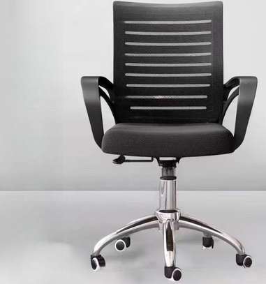 Office chair: Black Ergonomic Swivel Office Seat image 5