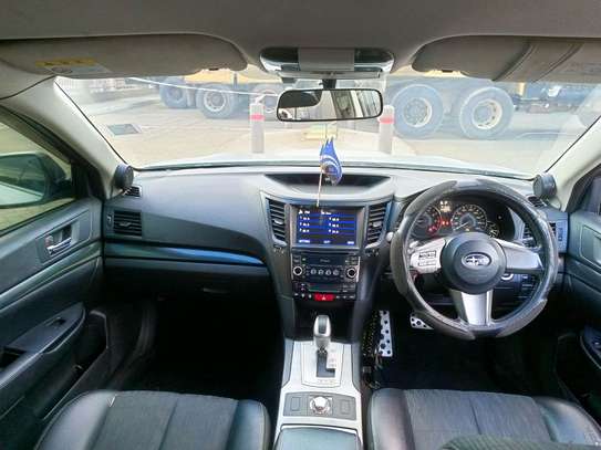 SUBARU LEGACY BR9 image 10