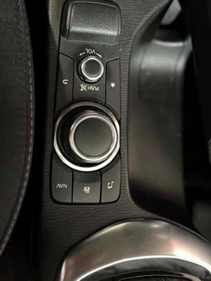 Mazda demio diesel XDL image 16