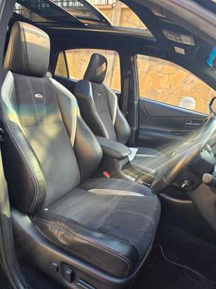 Toyota Harrier GR Black Sport 2018 image 9