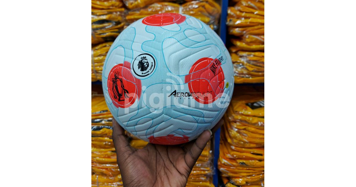 Original Nike Flight Tubeless Soçcer Balls in Nairobi CBD PigiaMe