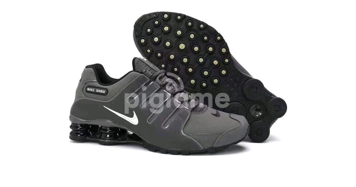 Black nike top shox mens