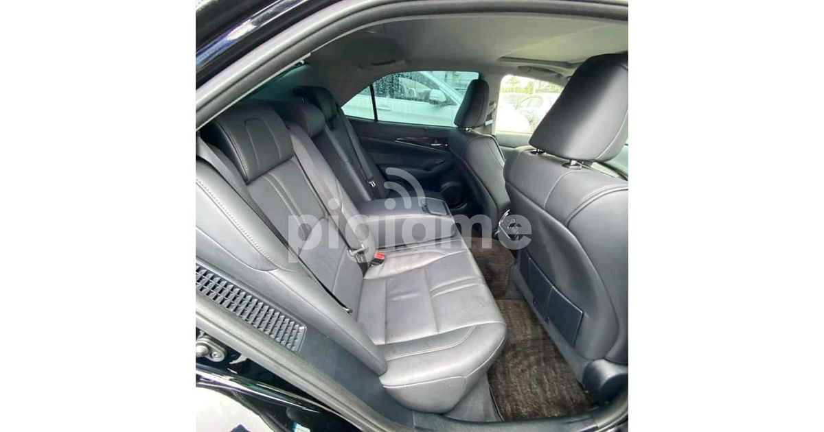 Toyota Crown 2015Model With Sunroof. in Mombasa PigiaMe