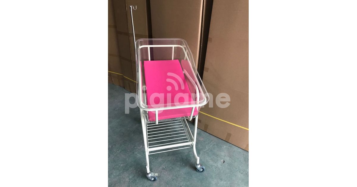 New Born Baby Cot Nairobi,Kenya in Avenue Park, Moi Avenue PigiaMe