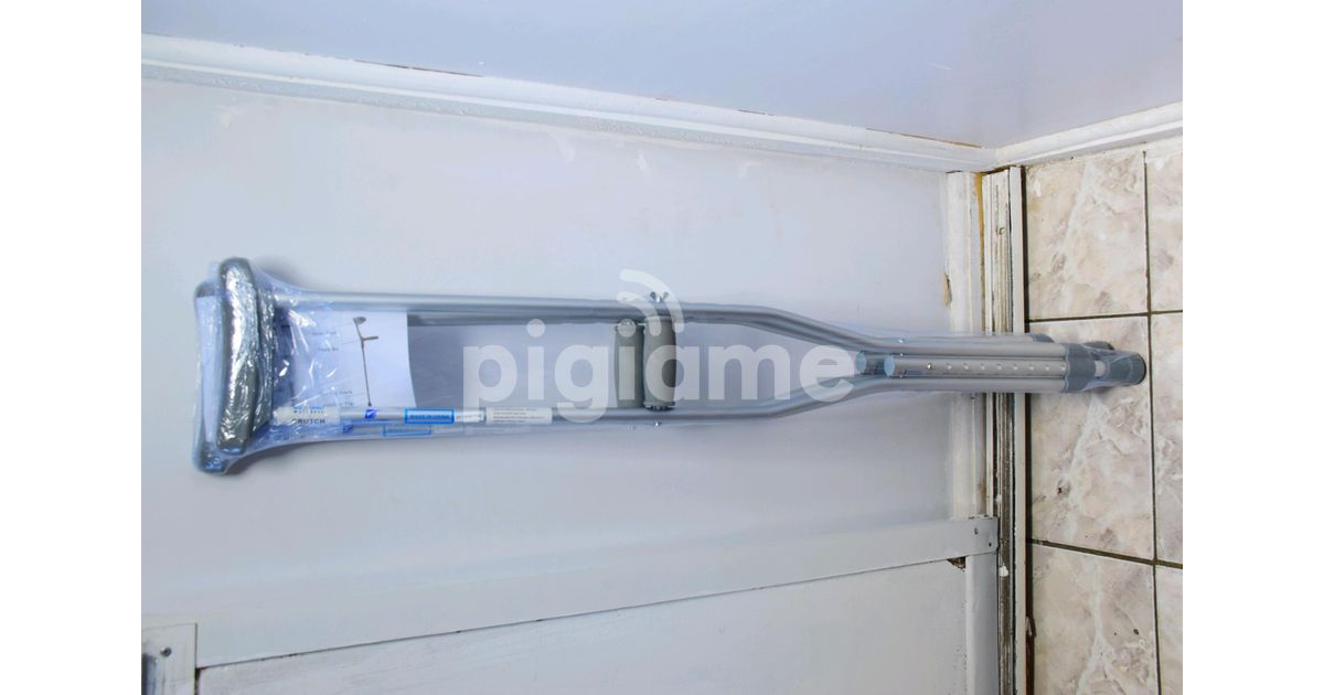 Auxiliary (Underarm Crutches) in Nairobi CBD PigiaMe