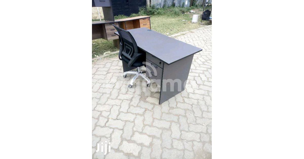 Five Star Based Office Chair With A Great Desk in Nairobi CBD, City