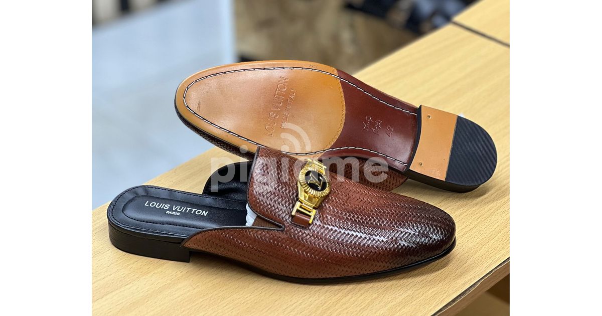 Louis vuitton on sale half shoes