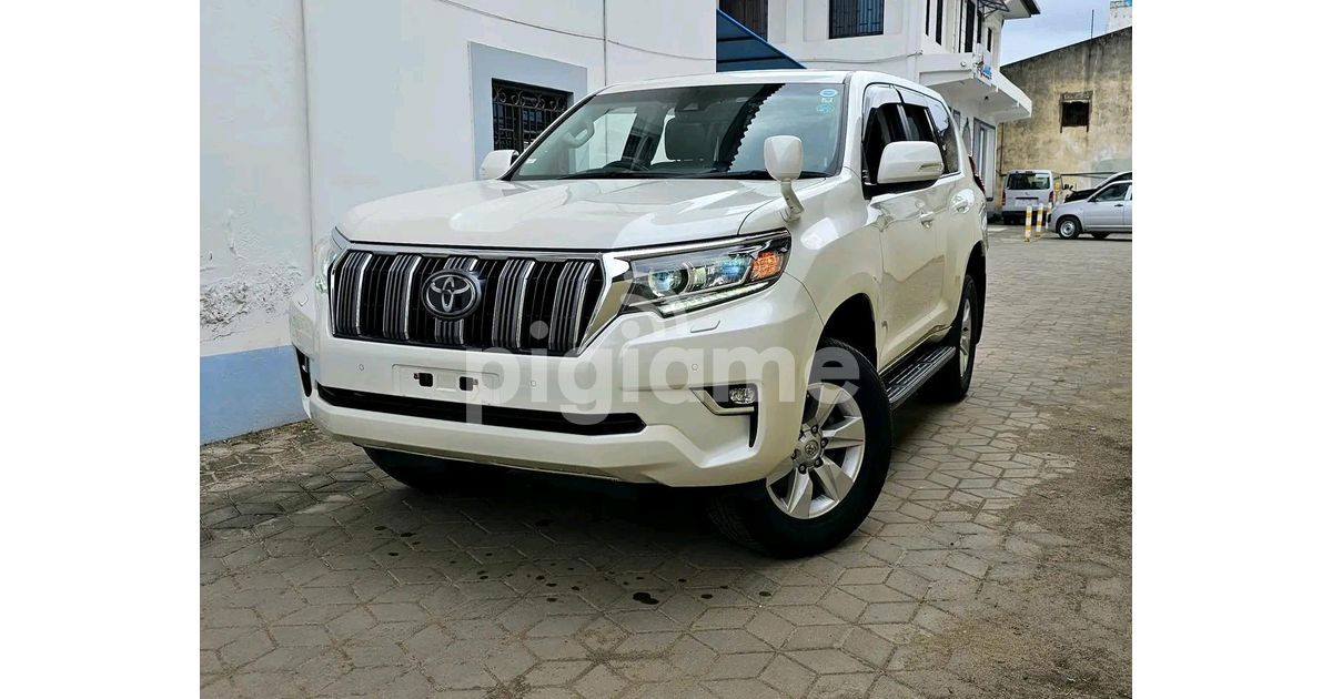 Toyota Land Cruiser Prado Tx Petrol 2018 in Mombasa PigiaMe