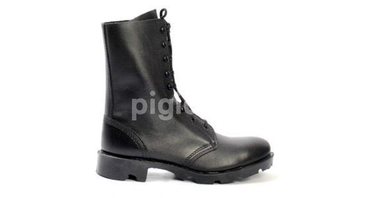 Security Guard Boots in Nairobi CBD Luthuli Avenue PigiaMe