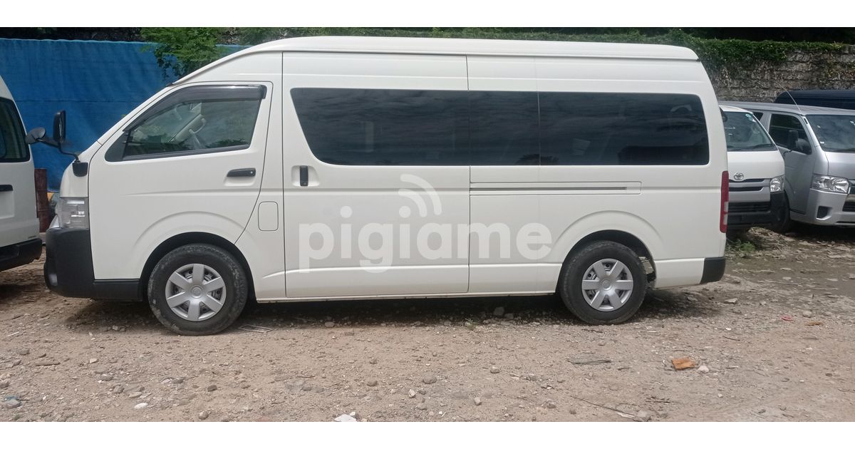 Toyota van 18 seater cheap
