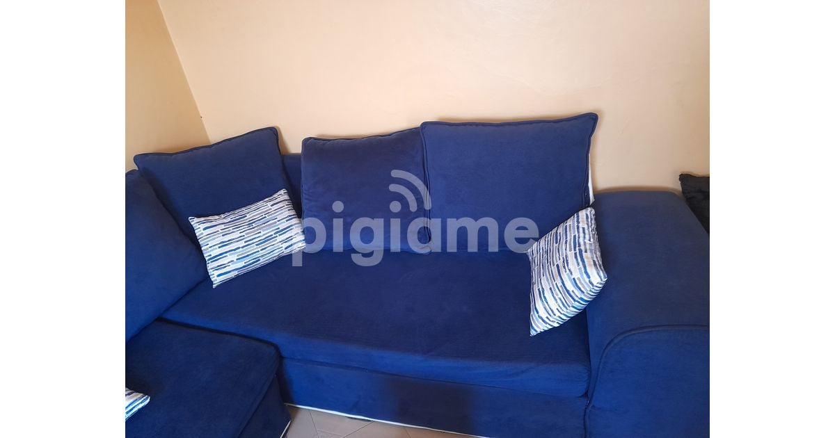 L Shaped Navy Blue Comfy Sofa in Nakuru CBD PigiaMe