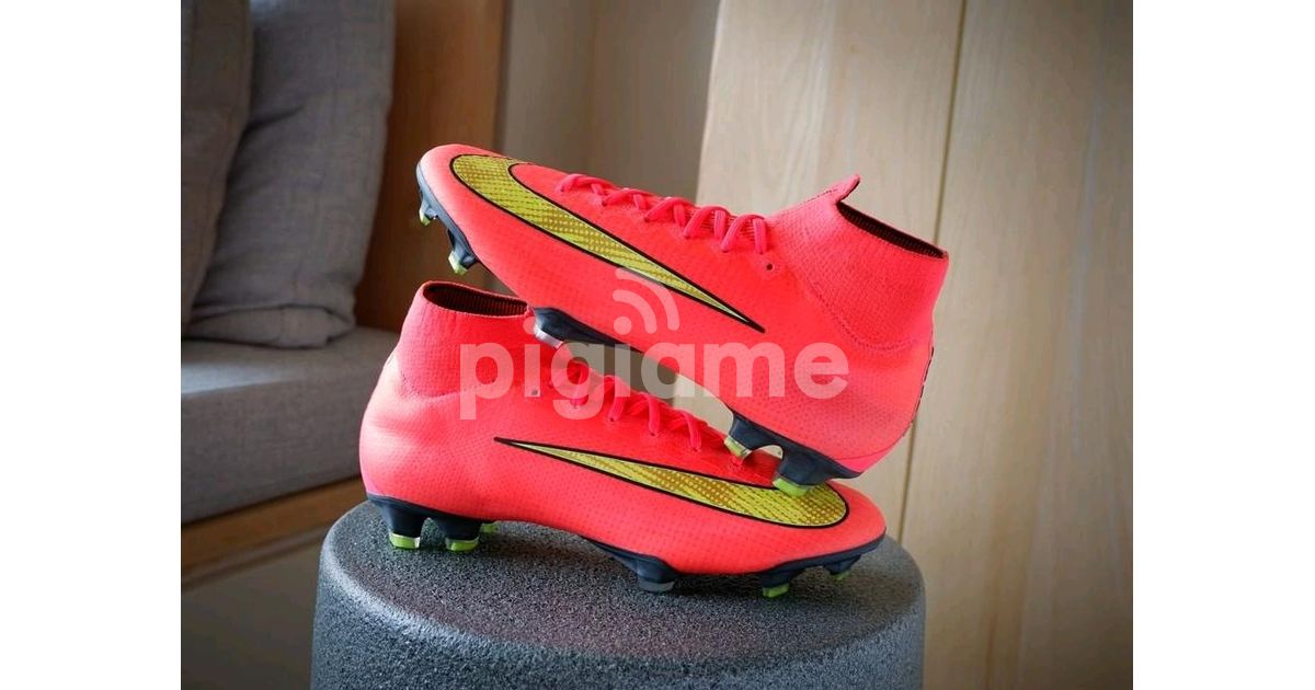 Nike superfly 6 heritage top