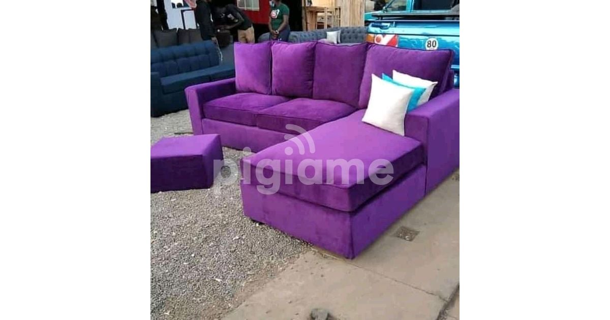L Shaped Sofa in Ngara PigiaMe