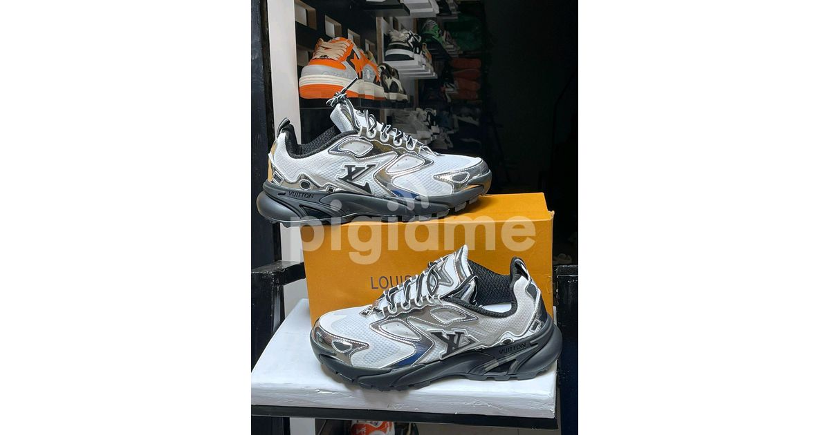 Louis Vuitton Runner Tatic Trainer Sneakers in Grey in Nairobi Central -  Shoes, Toppline Kenya