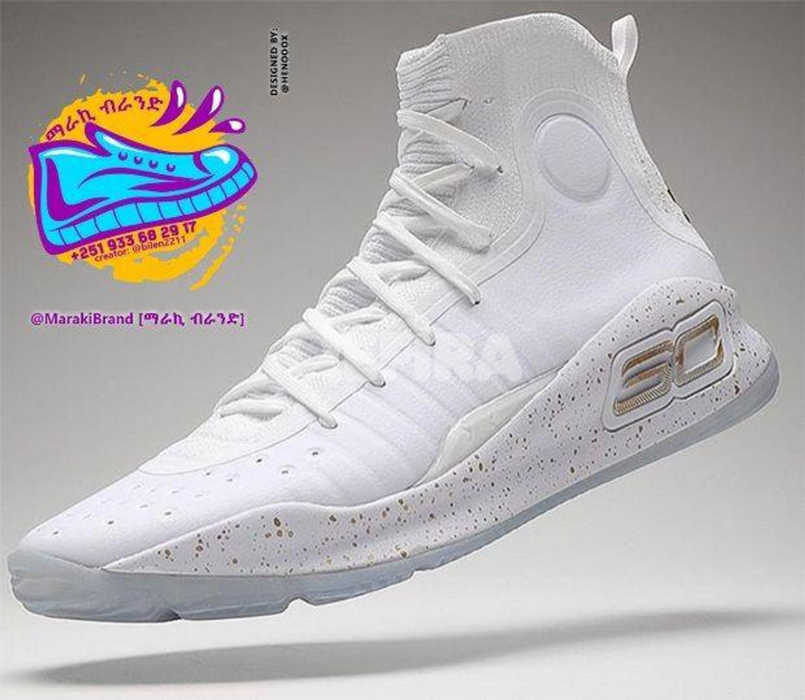 Under Armour Curry 4 Men's Shoe in 