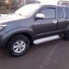 Hilux Extra Cab Toyota (2013 Year Pickup Perfect Car) thumb 1
