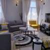 Luxury Apartment at British Embacy thumb 6