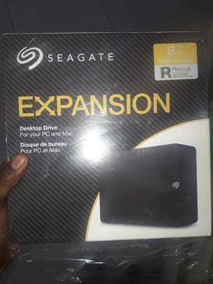 New Packed 8 TB external hard drive Segate image 1