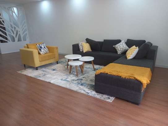 Fully furnished modern apartment for rent in 22  EE- 326 image 2