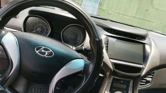 Hyundai Elantra 2012 image 6