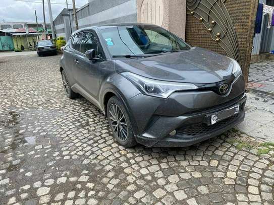 {Europe Standard} Toyota CH-R - 2016 image 4