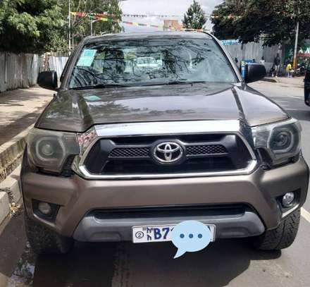 { Urgent Sell } Toyota Tacoma 2015 4X4 image 1