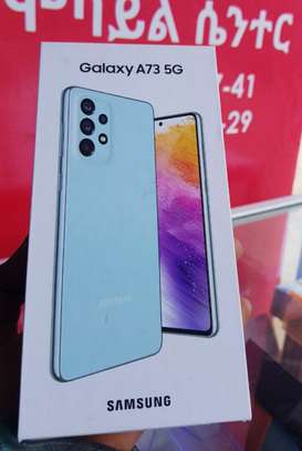 Samsung Galaxy A73 5G (packed) image 2