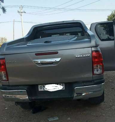 Toyota Hilux Revo Extra Can image 2