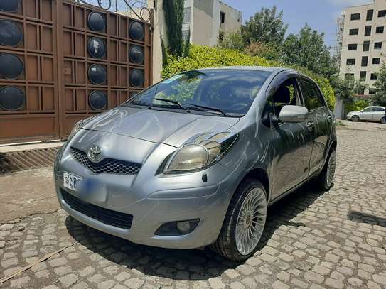 2010 - Yaris Compact ( with bank loan possibility) image 7
