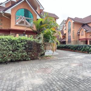 Step into a new standard of urban luxury where modern design meets everydays comfort in one of Nairobi’s most sought after neighbourhoods. Exclusively ultra modern spacious 5bedrooms all en-suite townhouse for rent in the heart of Lavington offering contemporary comfort and generous spaces ideal for modern family living.
Key Features 
- Expansive and bright living room
- Separate dining room with pantry 
- Spacious fitted kitchen 
- Domestic staff quarter 
- Dedicated laundry area 
- Borehole and City council water supply
- Ample parking
- CCTV and 24/7 manned security
Asking price Kes 250k