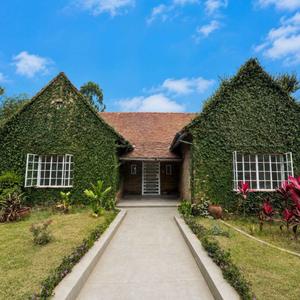 Experience classic colonial charm in this beautifully refurbished 3-bedroom all en-suite bungalow, set on approximately 1 acre in the prestigious Old Muthaiga. 
The home features a home office, spacious living and dining areas, two kitchens, a laundry area, DSQ, an entertainment gazebo, covered parking for two cars and a lush mature garden, offering exceptional privacy and tranquility.