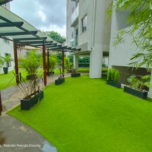 This apartment has the following features;
(I)It has 1 bedroom, 1 bathroom.
(II)The room is very spacious with excellent lighting and immaculate finishes.
(III)Comes with a separate living and dining spots.
(IV)The living room has a large sliding door with great views.
(V)Modern, open plan kitchen.
(VI)Separate laundry area.
(VII)Separate guest bathroom.
(VIII)The apartment is located in a quiet area of Westlands with great views.
(IX)It comes with a rooftop swimming pool, gym, borehole, full backup generator, ample parking,steam room, entertainment area, solar water heating system and excellent security.
For more details, contact Talma Homes.