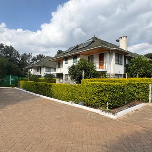 📌KAREN NEAR HUB AMBASSADORIAL HOME 6-BEDROOMS ALL EN-SUITE PLUS SELF-CONTAINED DSQ AVAILABLE TO LET 

✅In a gated community with only two units 
✅Each house has a private compound
✅Tight security with cctv/intercom 
✅Manicured property
✅Fireplace 
✅Huge living room with separate dining area 
✅Humongous kitchen with modern cabinets 
✅Close to the hub Karen 
✅Water 24/7

❇️Rent:350K a month