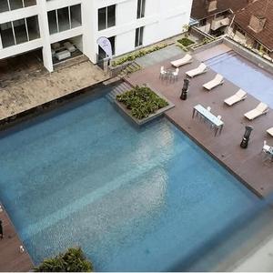Luxury Fully Furnished 3 Br Apartment in Kilimani
A stunning, spacious 3-bed, 2-bath furnished apartment with a detached ensuite DSQ, located in the vibrant Kilimani neighborhood. Experience luxurious living with exquisite decor, modern amenities, and ample space for relaxation and entertainment. Free to view.
Monthly Rent: KES 250,000 (Approx. USD 1930)
Location: Denis pritt rd, Kilimani

Available amenities:
- Wifi
- Backup power generator
- Solar heated water
- Drycleaning services
- Cafeteria
- Mini mart
- Heated pools with dining area
- Equipped gym
- Sauna
- Indoor and outdoor kids play area
- Rooftop BBQ and lounge area
- Dedicated parking
- Lifts
- Dedicated working spaces and lounge area