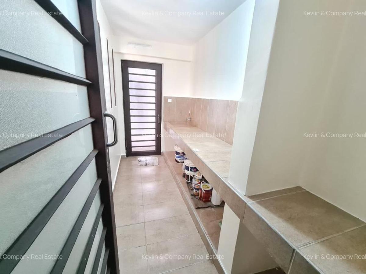 3 Bed Apartment with En Suite in Kileleshwa - 10