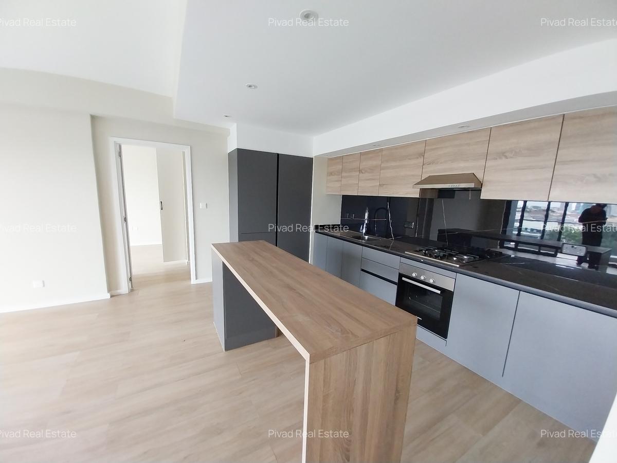 2 Bed Apartment with Swimming Pool in Riverside - 2