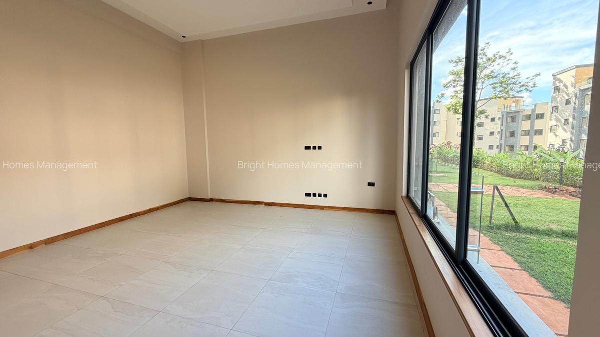 4 Bed Apartment with En Suite in Loresho - 8