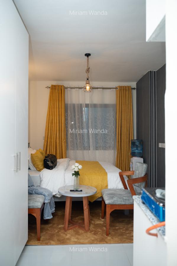 Studio Apartment with Swimming Pool at Chaddy Road - 8