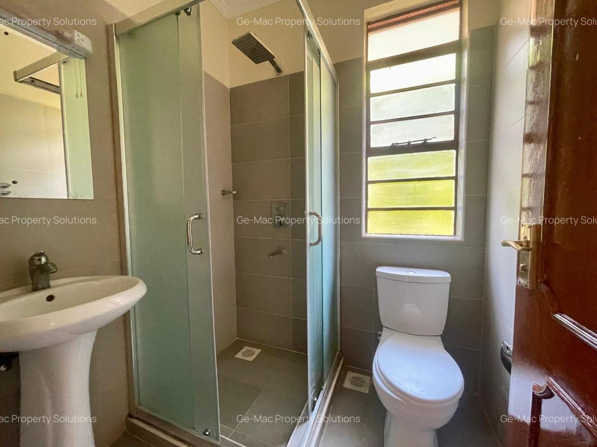 4 Bed House with En Suite in Kiambu Road - 12