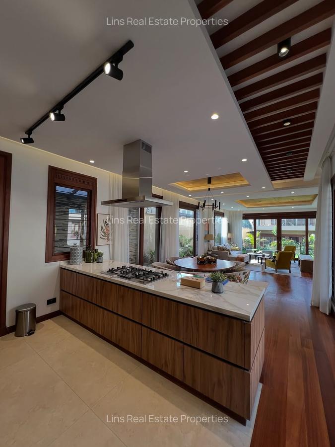 4 Bed Townhouse with En Suite in Runda - 14