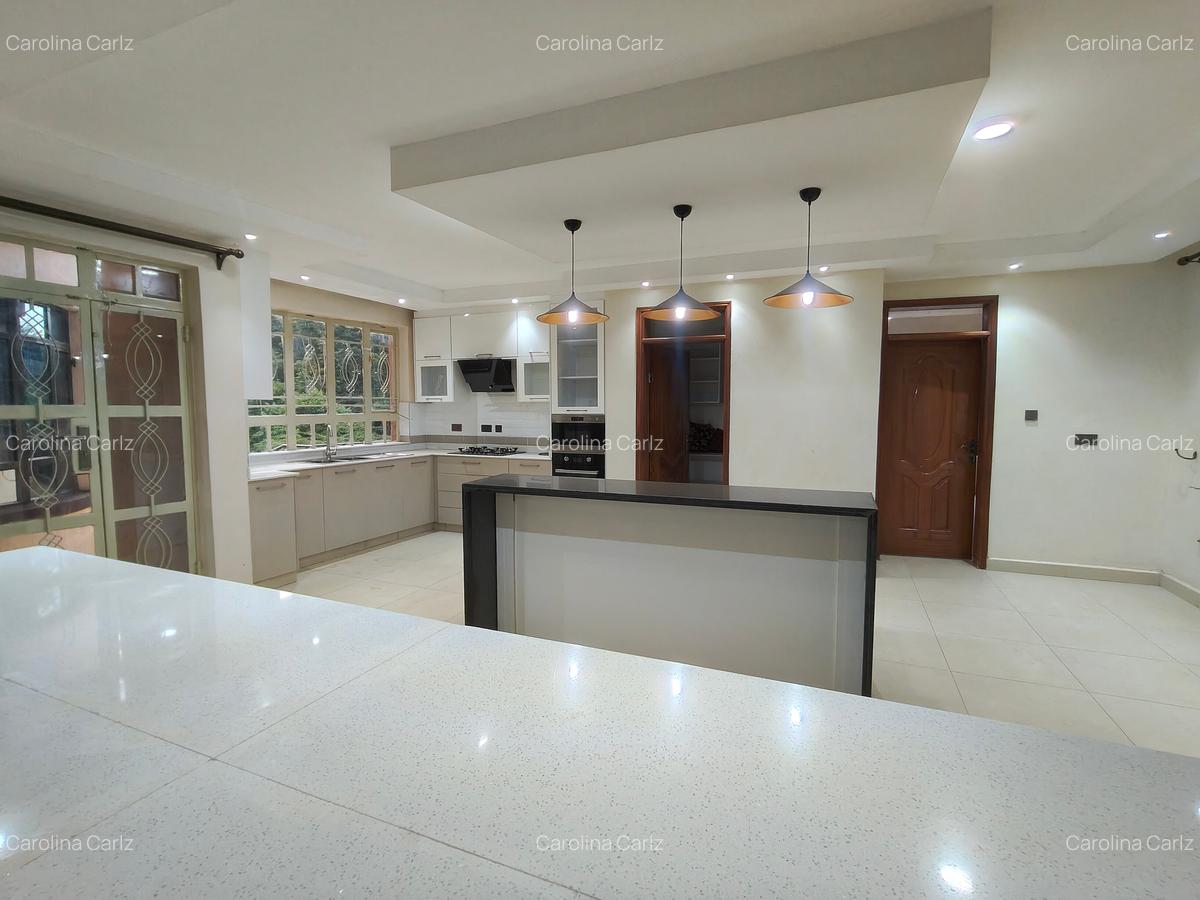 10 Bed House with En Suite at Off Redhill Link Road - 18